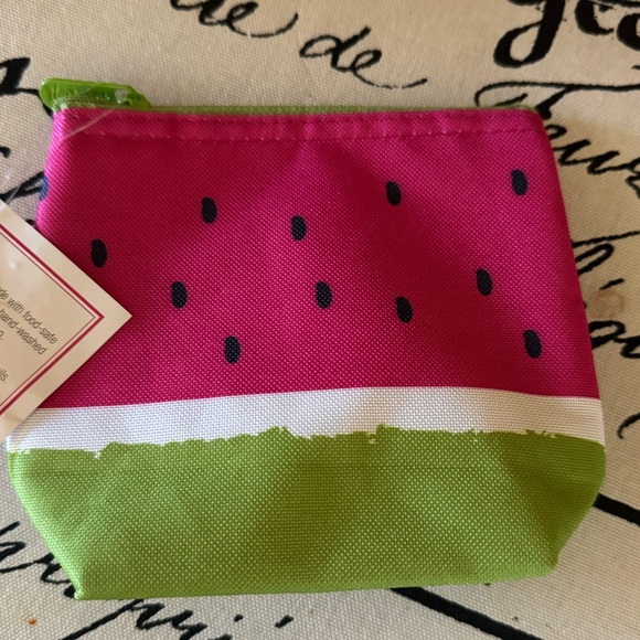 thirty-one Handbags - Thirty-One Watermelon Cool Zip Snacker Zip Pouch NWT